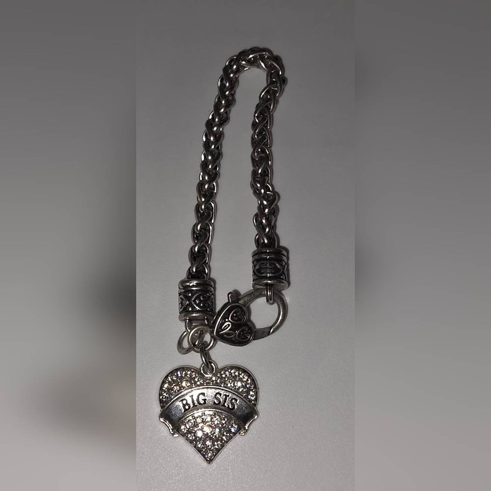 Big Sis Sparkly Heart Bracelet